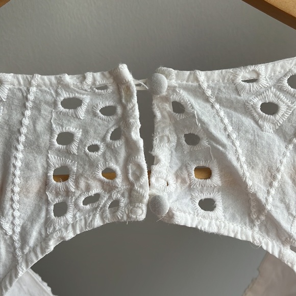 White dress - Picture 6 of 8